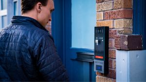 visitor calls resident via swiftlane