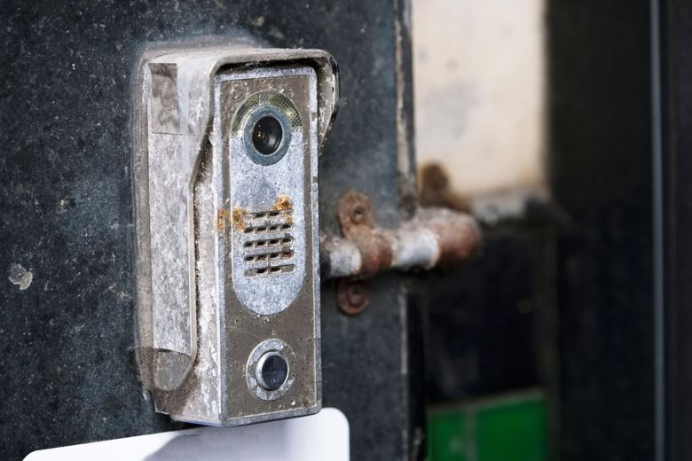 old rusty intercom in need of a replacement