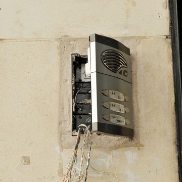 Wired Intercom System: Features, Types, and Applications